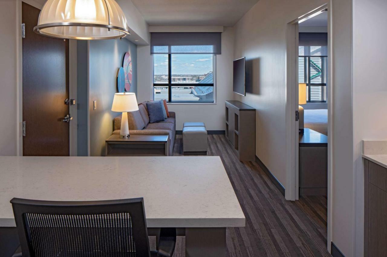 ไฮแอท เฮาส์ อินเดียนาโพลิส ดาวน์ทาวน์ Hotel ภายนอก รูปภาพ
